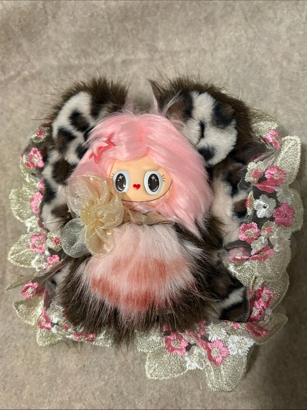 High Quality Custom La.bu.bu Kawaii Pink Faux Fur Bag Charm